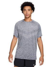Remera Nike Stride