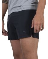 Short Saucony Outpace